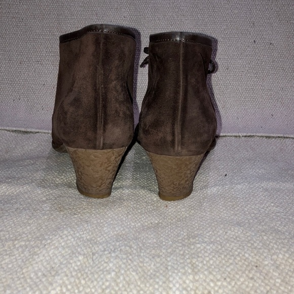 Sessun size 41 women’s soft suede leather Booties dark brown lace up - Picture 2 of 15